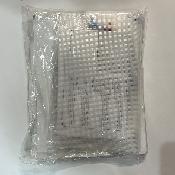 Bucilla Christmas Birdhouse Basket Kit - Picture 2 of 6